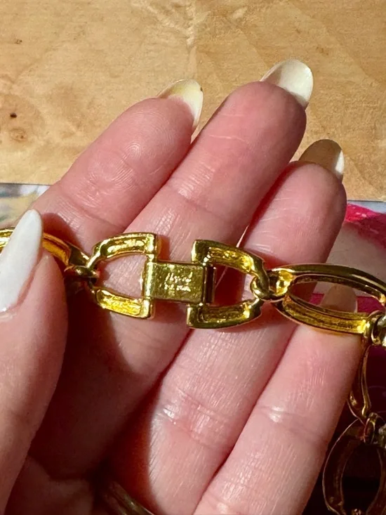 Vintage Money Gold Link Chain Statement Necklace with Pendant - Picture 3 of 6